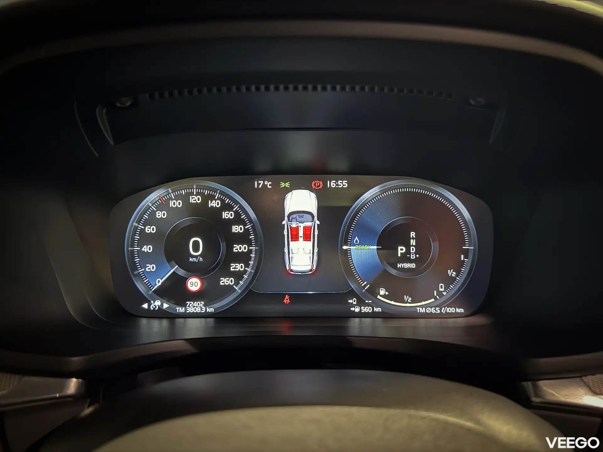 Volvo V60 T6 AWD R-Design PLUG-IN H 2.0 186kW