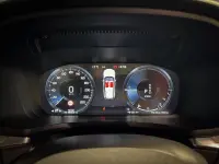 Volvo V60 T6 AWD R-Design PLUG-IN H 2.0 186kW thumbnail