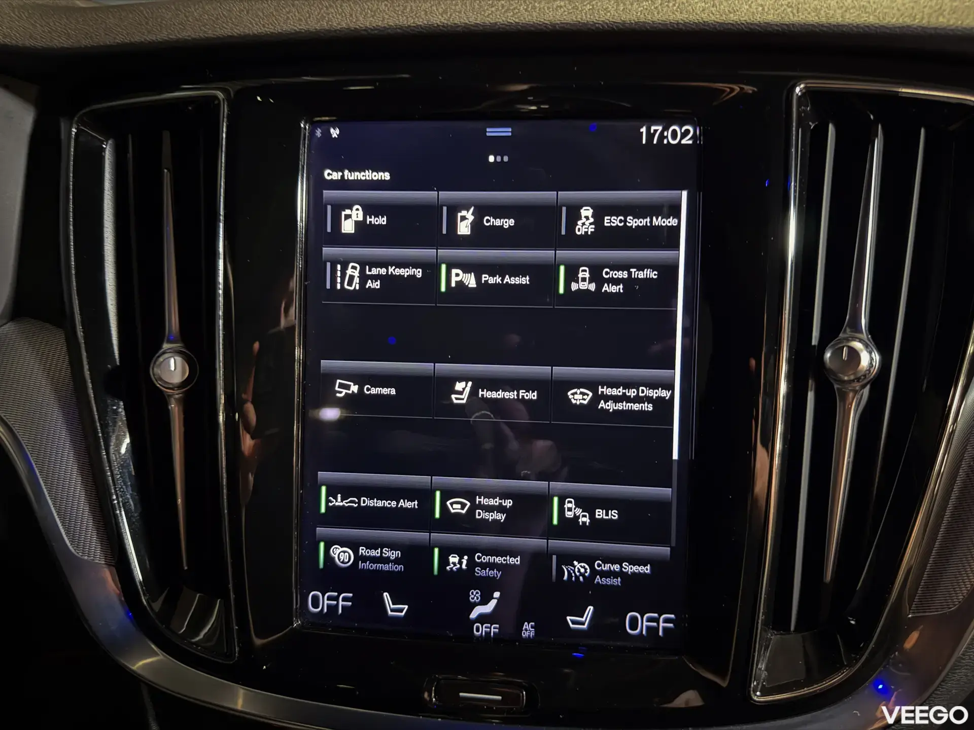 Volvo V60 T6 AWD R-Design PLUG-IN H 2.0 186kW